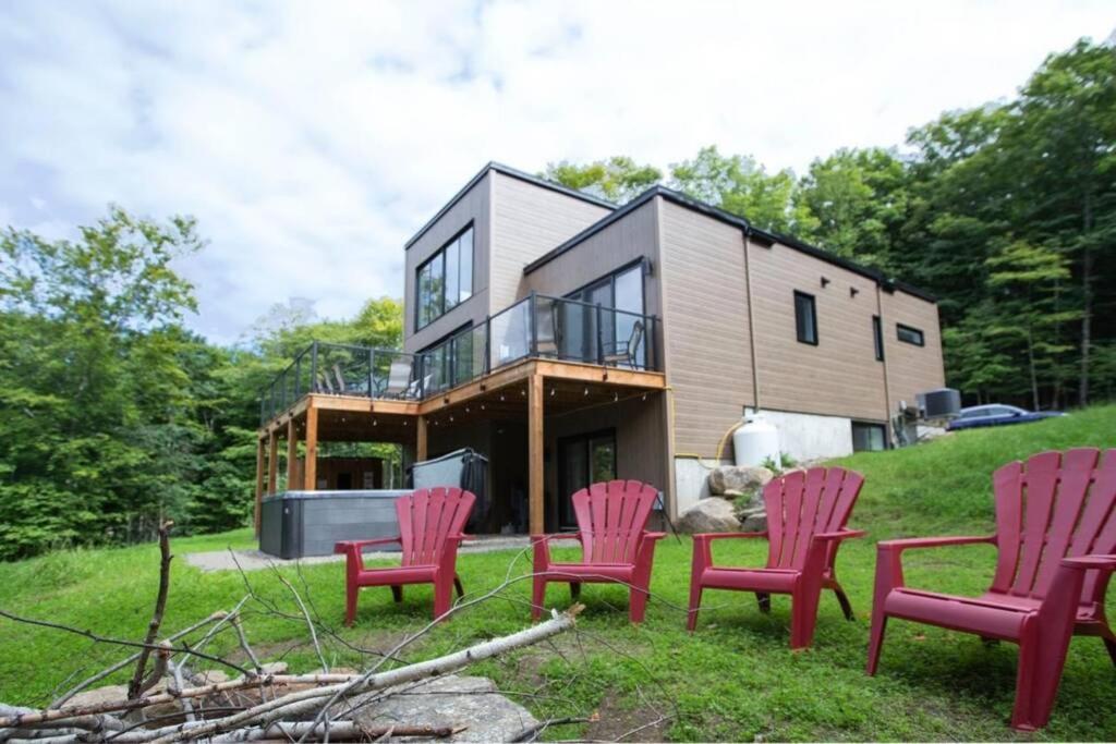 Chalet Serenity - Mont Tremblant Ski - Spa Sauna Wifi Tv Privet Chic Modern House Βίλα La Conception Εξωτερικό φωτογραφία